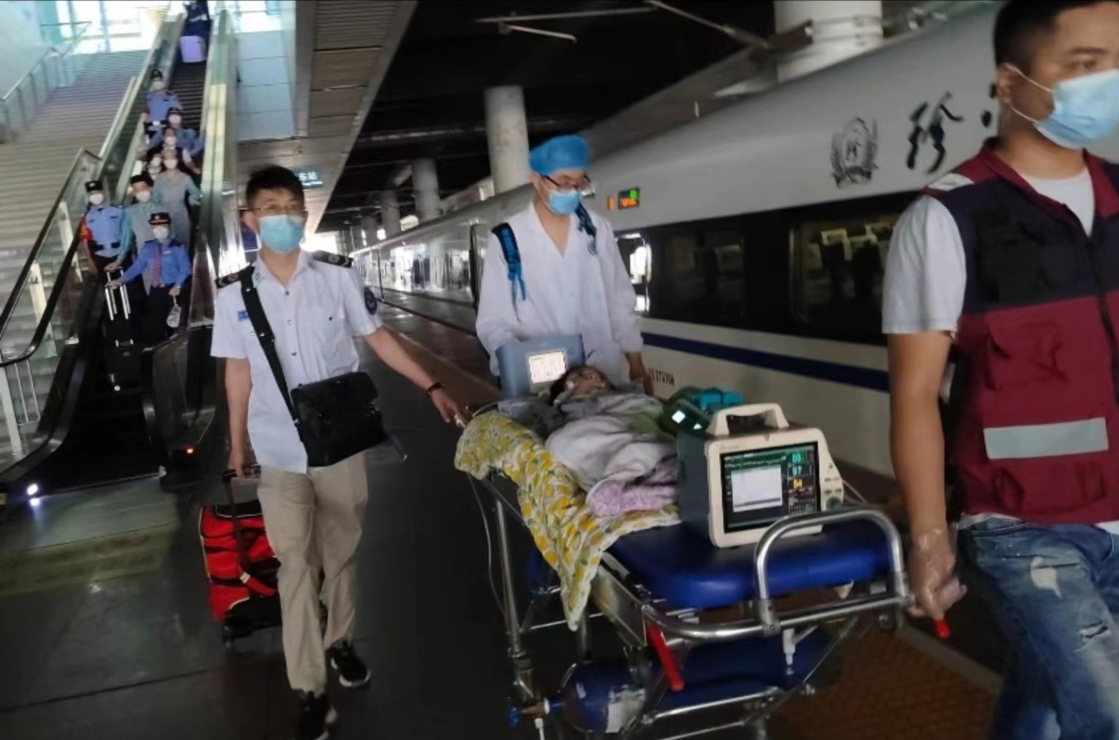 麻阳高铁转运公司